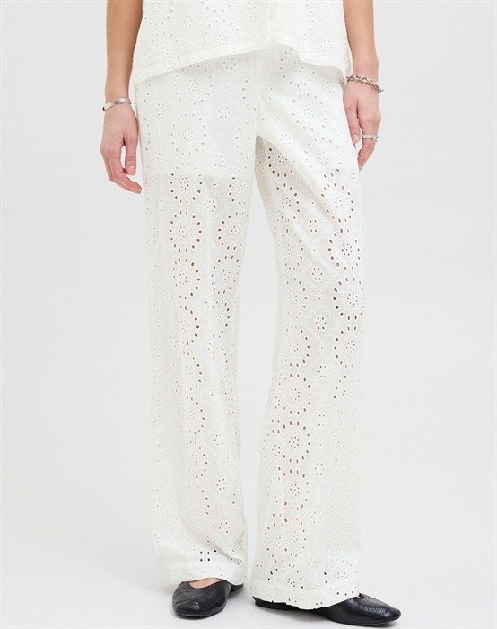 Millie Broderie Bukser